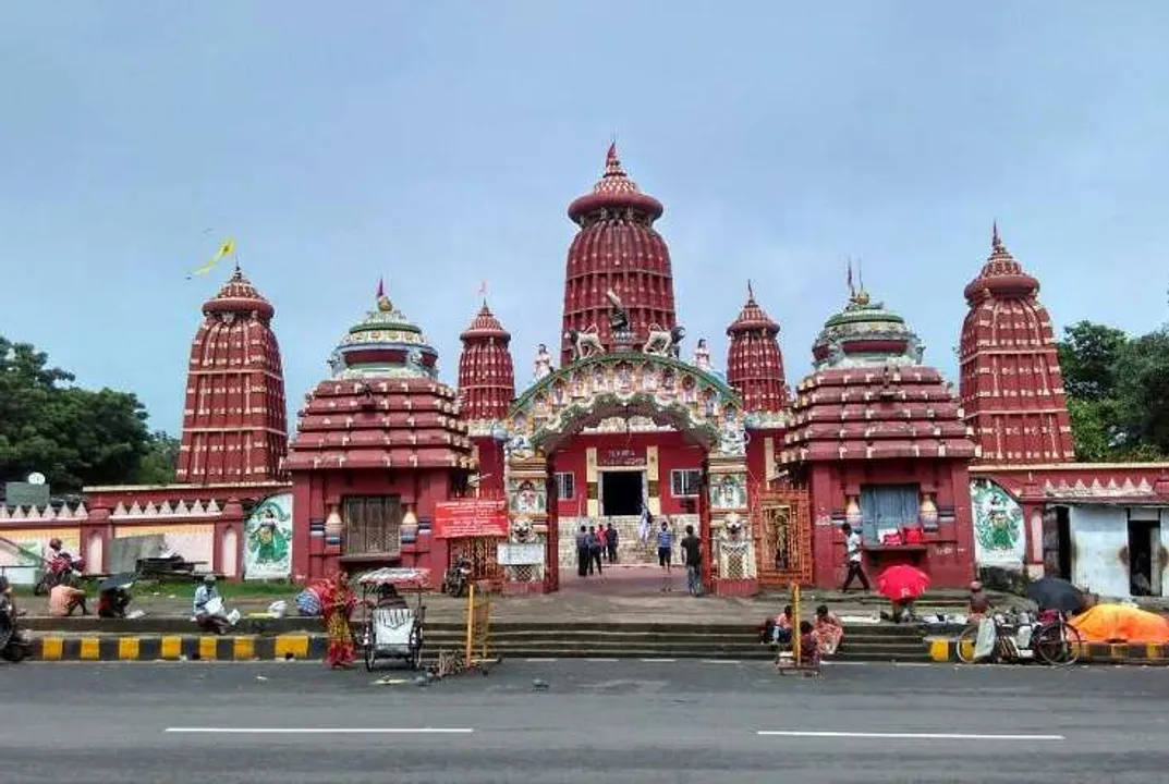  ଭୁବନେଶ୍ବରରେ ଅଭିଭାବକଙ୍କ ସହିତ ଧର୍ମାନୁଷ୍ଠାନ ଯାଇପାରିବେ ୧୫ରୁ କମ୍‌ ବର୍ଷ ବୟସର ପିଲା