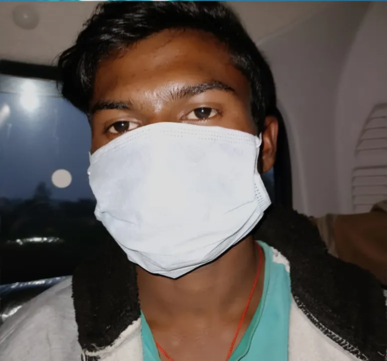 ବଜ୍ରକାପ୍ତା ସହ ଯୁବକ ବନ୍ଧାହେଲେ