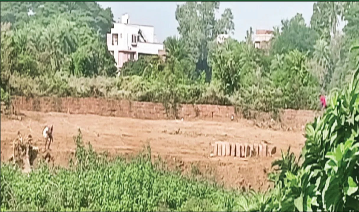  ରାଜଧାନୀରେ ଅବାଧରେ ଚାଲିଛି ସରକାରୀ ଜମି କିଣାବିକା; ୯ ଶହ ବର୍ଗଫୁଟିଆ ପ୍ଲଟ୍‌କୁ ୨ ଲକ୍ଷ