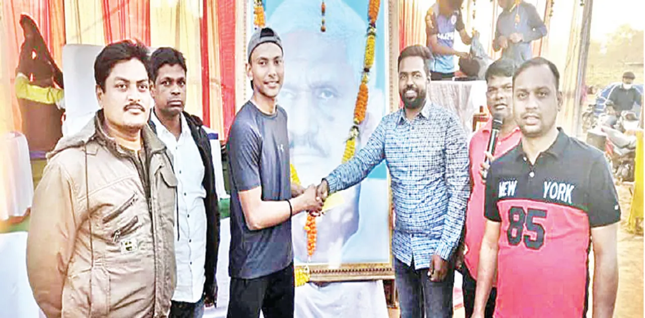  ଅଶୋକ ଦାସ ସ୍ମାରକୀ କ୍ରିକେଟ୍: ବୋକାରୋ ଷ୍ଟାର୍ ଇଲେଭେନ୍ ସେମିରେ