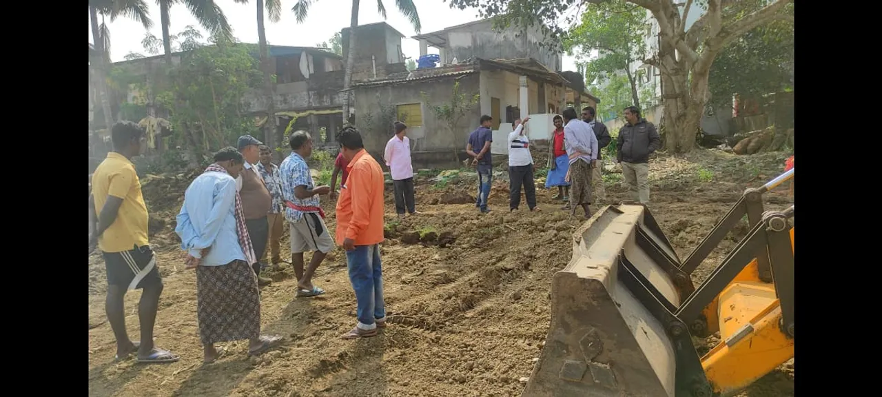  ଗୋଚର ଜମିରେ ବନ ବିଭାଗ କାର୍ଯ୍ୟାଳୟ ନିର୍ମାଣକୁ ଗ୍ରାମବାସୀଙ୍କ ବିରୋଧ