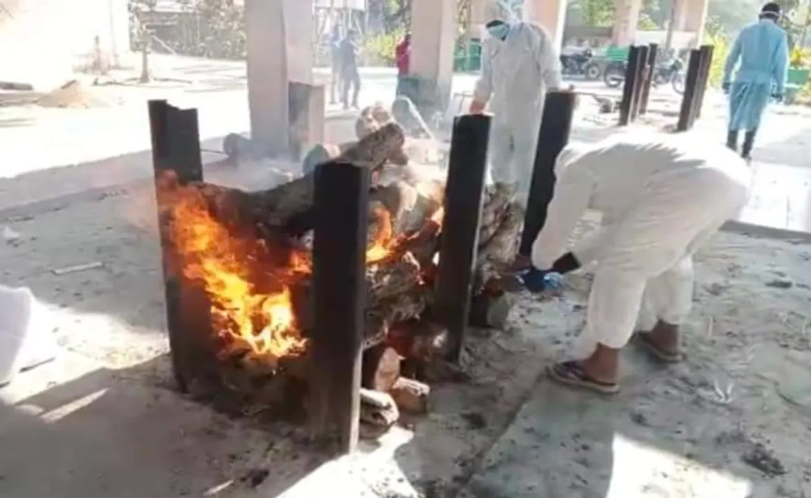  ତୃତୀୟ ଲହରରେ ୭ ସଂକ୍ରମିତଙ୍କ ମୃତ୍ୟୁ, ୩ ଦିନରେ ୩ ମୃତକଙ୍କ ଶବ ସତ୍କାର