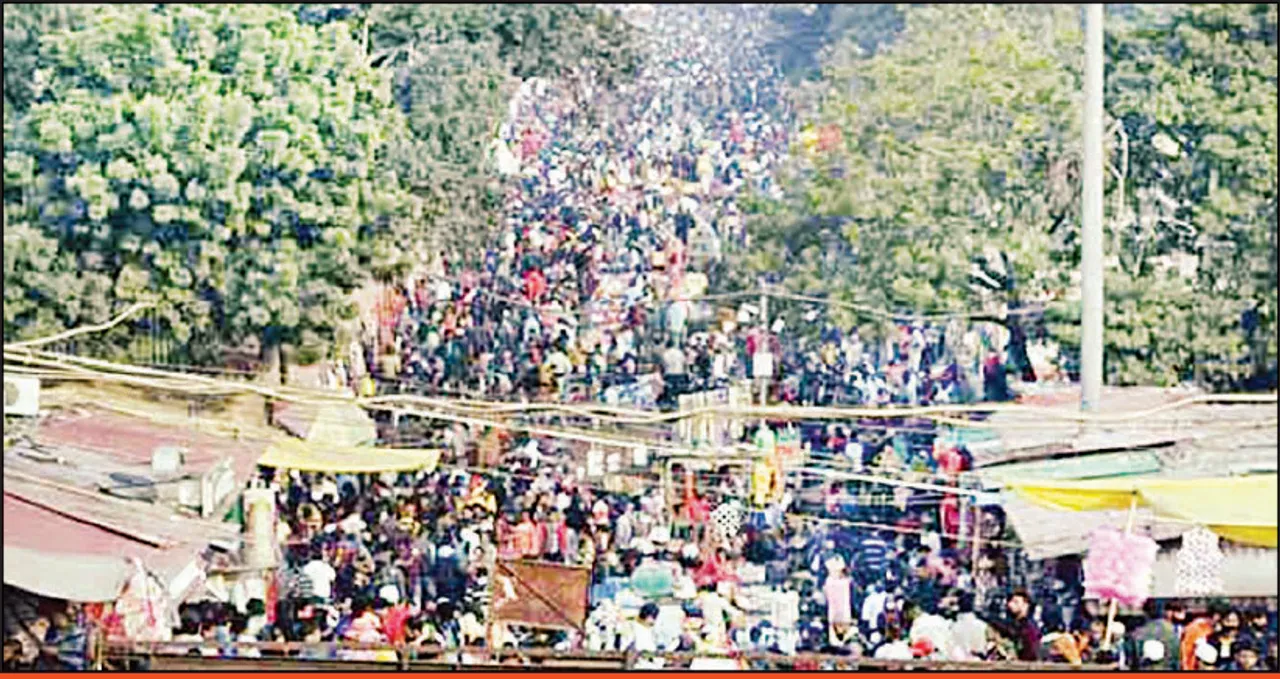  ଦିନକରେ ୨୭,୫୫୩ ସଂକ୍ରମିତ: ଓମିକ୍ରନ୍‌ ଆକ୍ରାନ୍ତଙ୍କ ସଂଖ୍ୟା ୧୬୦୦ ଟପିଲା