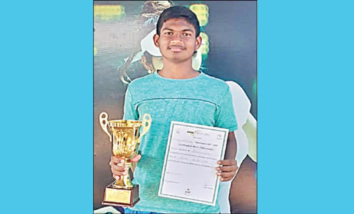  ଜାତୀୟ ସିରିଜ୍‌ ଟେନିସ୍‌: ଦେବାଶିଷଙ୍କୁ ଦ୍ବିମୁକୁଟ