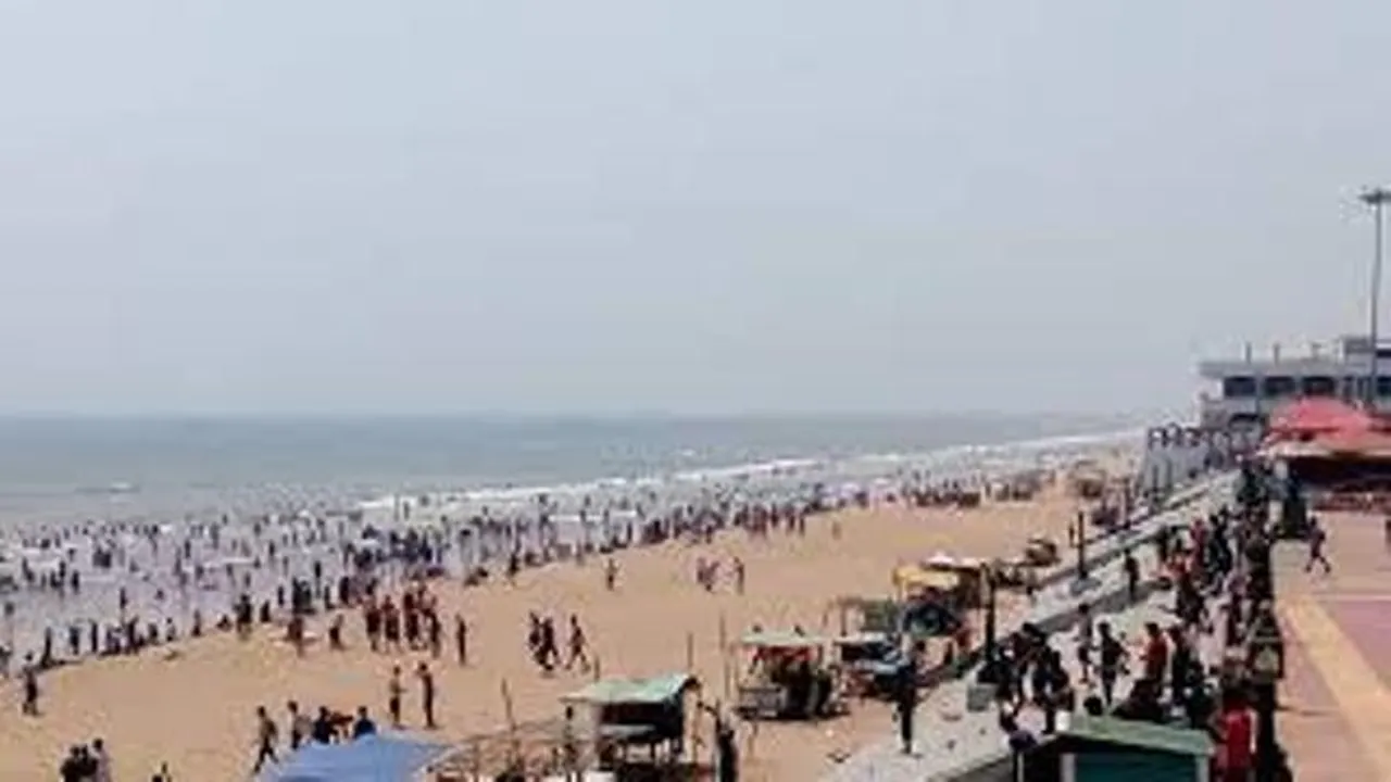  ଆଜିଠୁ ଗଞ୍ଜାମର ସମସ୍ତ ବେଳାଭୂମି ବନ୍ଦ: ୧୭ ତାରିଖ ପର୍ଯ୍ୟନ୍ତ କଟକଣା ନେଇ ଜିଲ୍ଲାପାଳଙ୍କ ଟ୍ୱିଟ୍