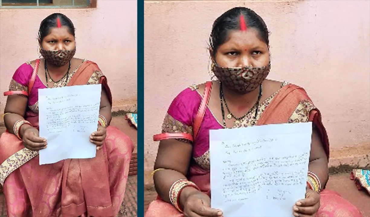  ଯୋଡ଼ା ବ୍ଲକ୍‌ କାର୍ଯ୍ୟାଳୟ ସମ୍ମୁଖରେ ନାମାଙ୍କନ ଦାଖଲରୁ ବଞ୍ଚିତ ମହିଳାଙ୍କ ଧାରଣା