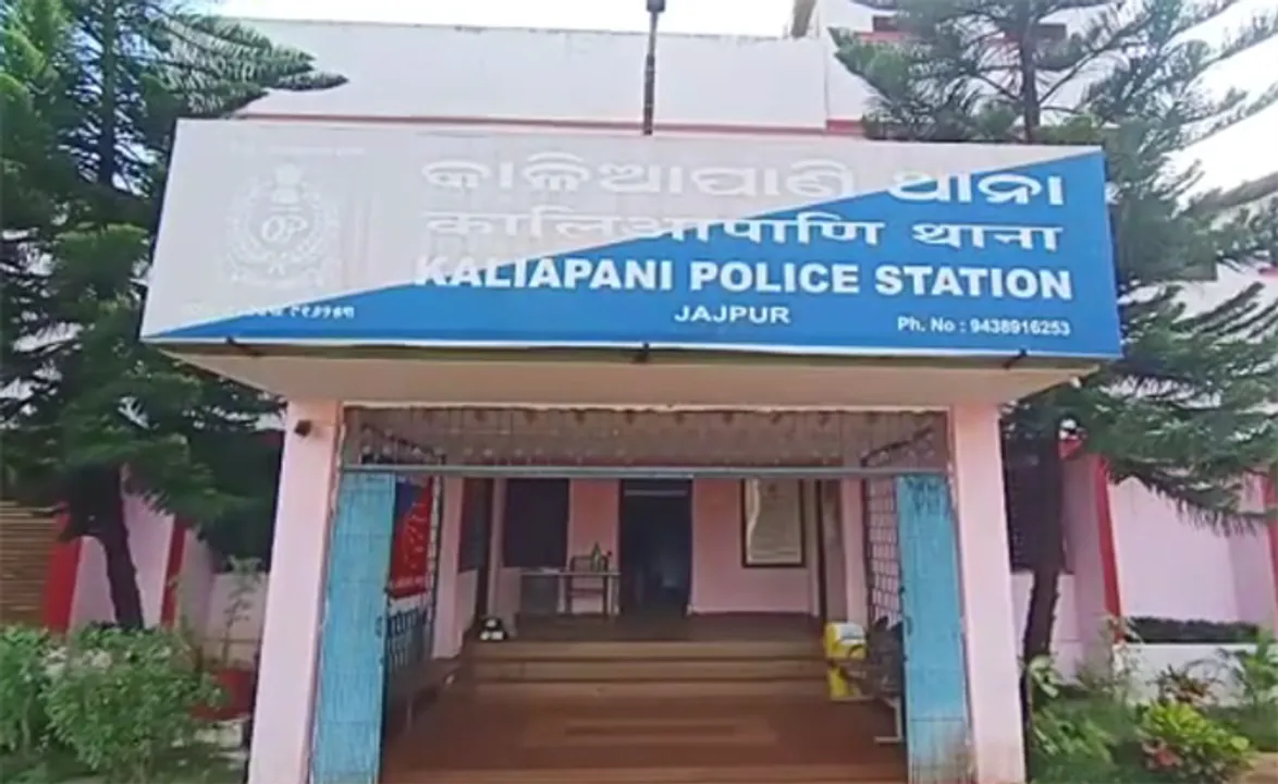  ନଗଡ଼ା ରାସ୍ତା ଦୁର୍ନୀତି ନେଇ ଥାନାରେ ହାଜର ହେଲେ ୩ ଯନ୍ତ୍ରୀ