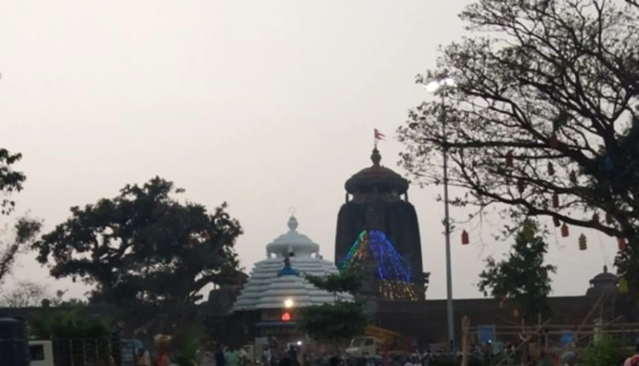  ଶ୍ରୀଲିଙ୍ଗରାଜ ମନ୍ଦିର ନିକଟରେ ଅନ୍ଧାର