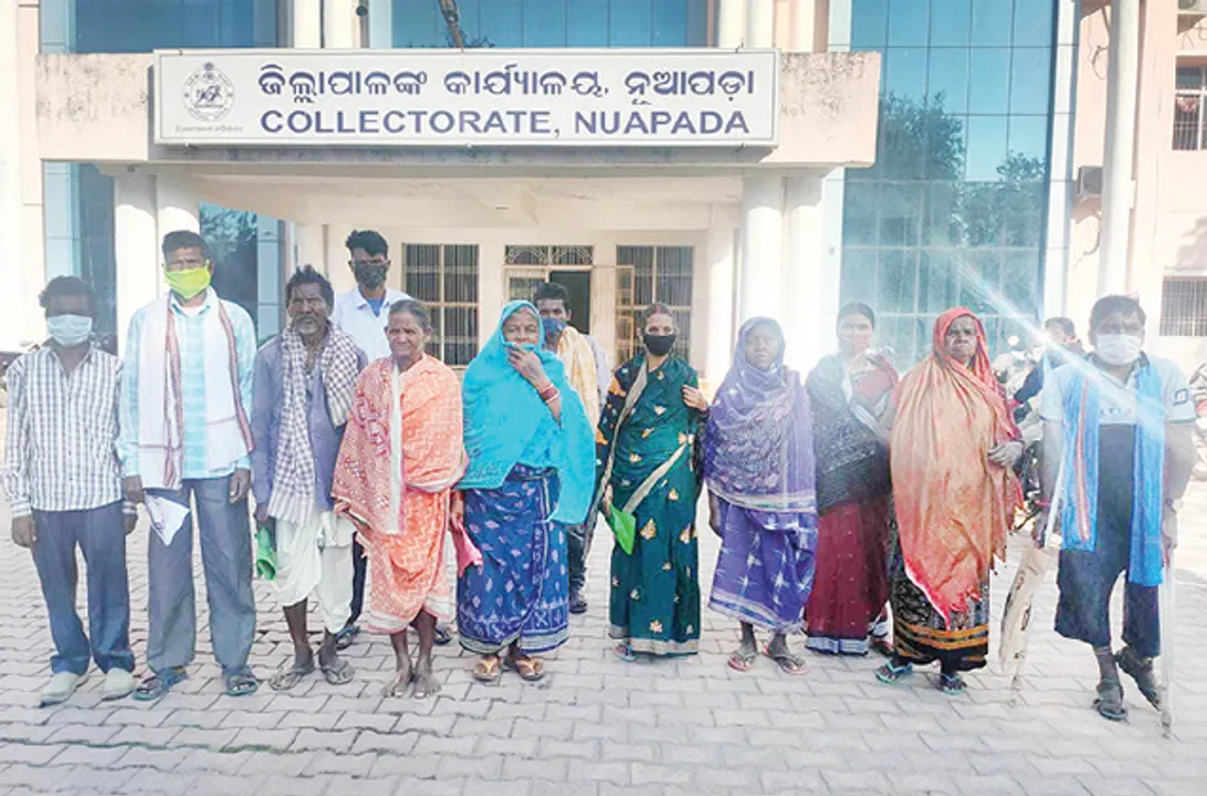  ଆବାସ ଯୋଜନା ଘର କାମ ସାରି ନଥିବାରୁ ଦଣ୍ଡ: ୨୦ ପରିବାରକୁ ପିଡିଏସ୍‌ ଚାଉଳ ବନ୍ଦ