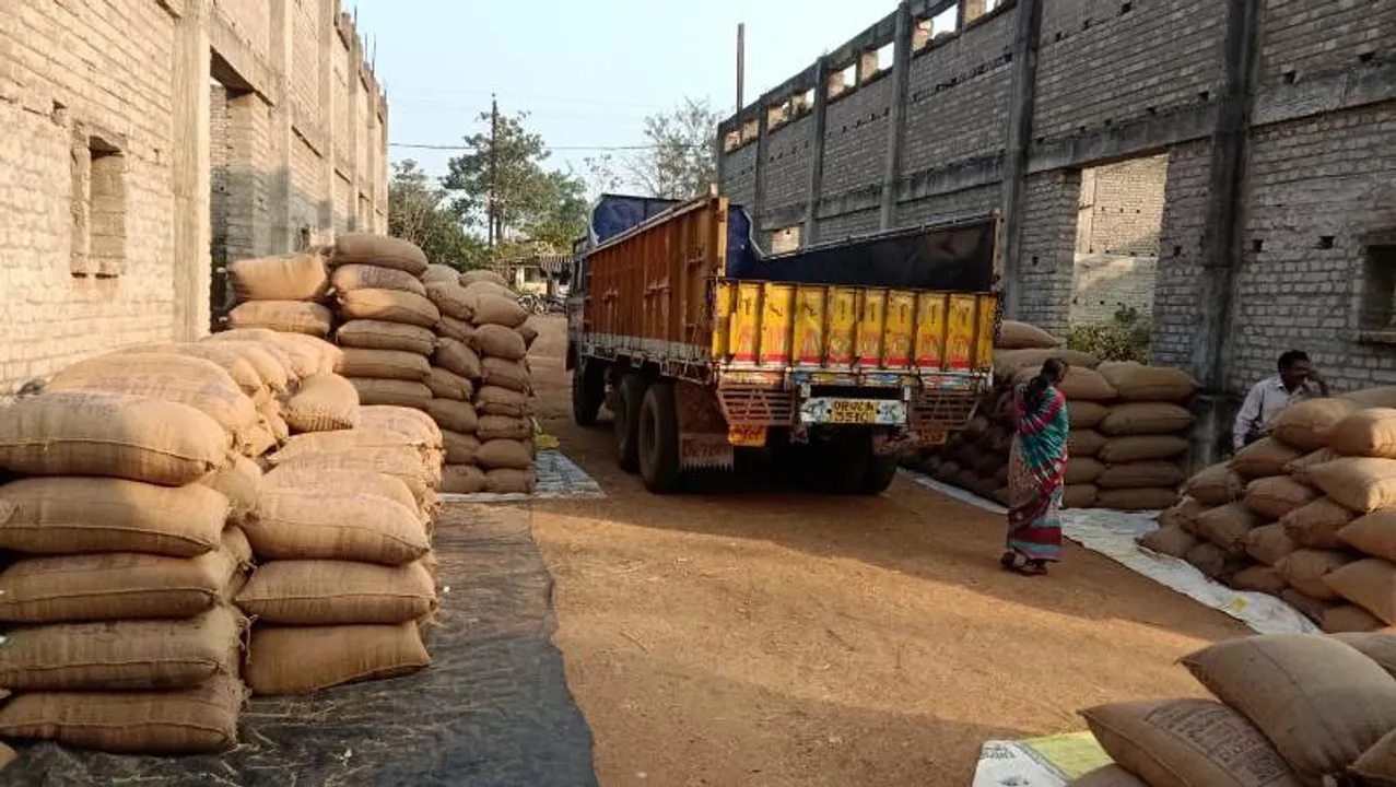  ଧାନ ପରିବହନ ଆଳରେ ମିଲର୍‌ ମାଲାମାଲ୍‌: ୨ ବର୍ଷରେ ନେଇଛନ୍ତି ୪ କୋଟି ଟଙ୍କା