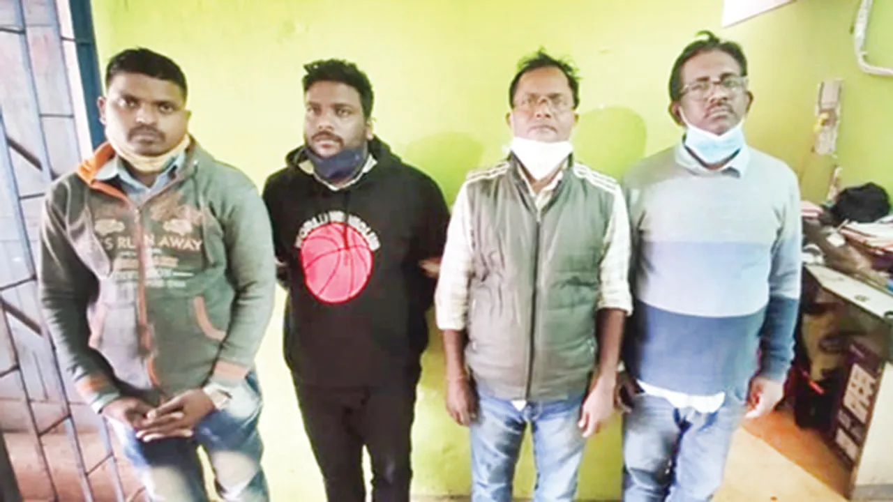  ନାରାୟଣୀ ମୋଟର୍ସର ୩୧ ଲକ୍ଷ ଚଳୁ; କ୍ୟାସିୟର, ଆକାଉଣ୍ଟାଣ୍ଟଙ୍କ ସମେତ ୪ ଗିରଫ