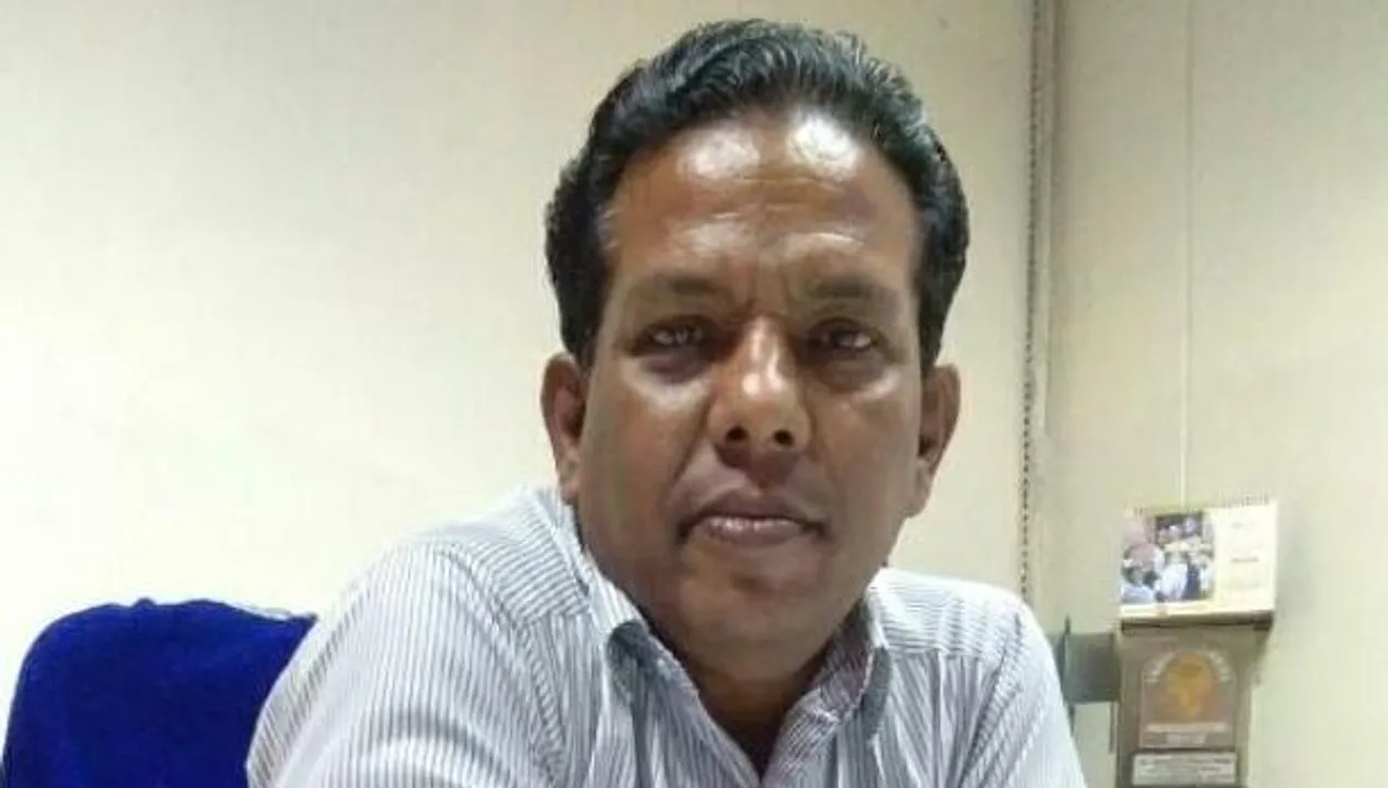  ରେଳ ବିଭାଗରେ ନିଯୁକ୍ତ ଦେବେ ବୋଲି କହି ଠକୁଥିଲେ ଅଧିକାରୀ: ପୁଲିସ୍ ଜିମା ଦେଲେ ପିଲା