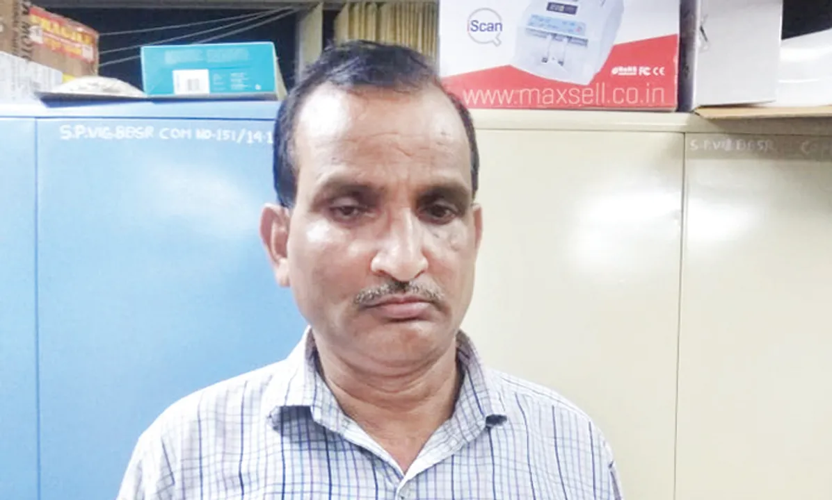  ମଦ କାରବାରକୁ ପ୍ରଶ୍ରୟ ପାଇଁ ଲାଞ୍ଚ ଭିଜିଲାନ୍‌ସ ପଞ୍ଝାରେ ପୁଲିସ ଏଏସ୍‌ଆଇ