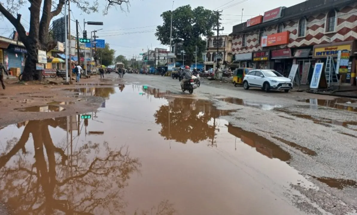  ଅଦିନିଆ ବର୍ଷାରେ ବେହାଲ କେନ୍ଦୁଝର ସହର