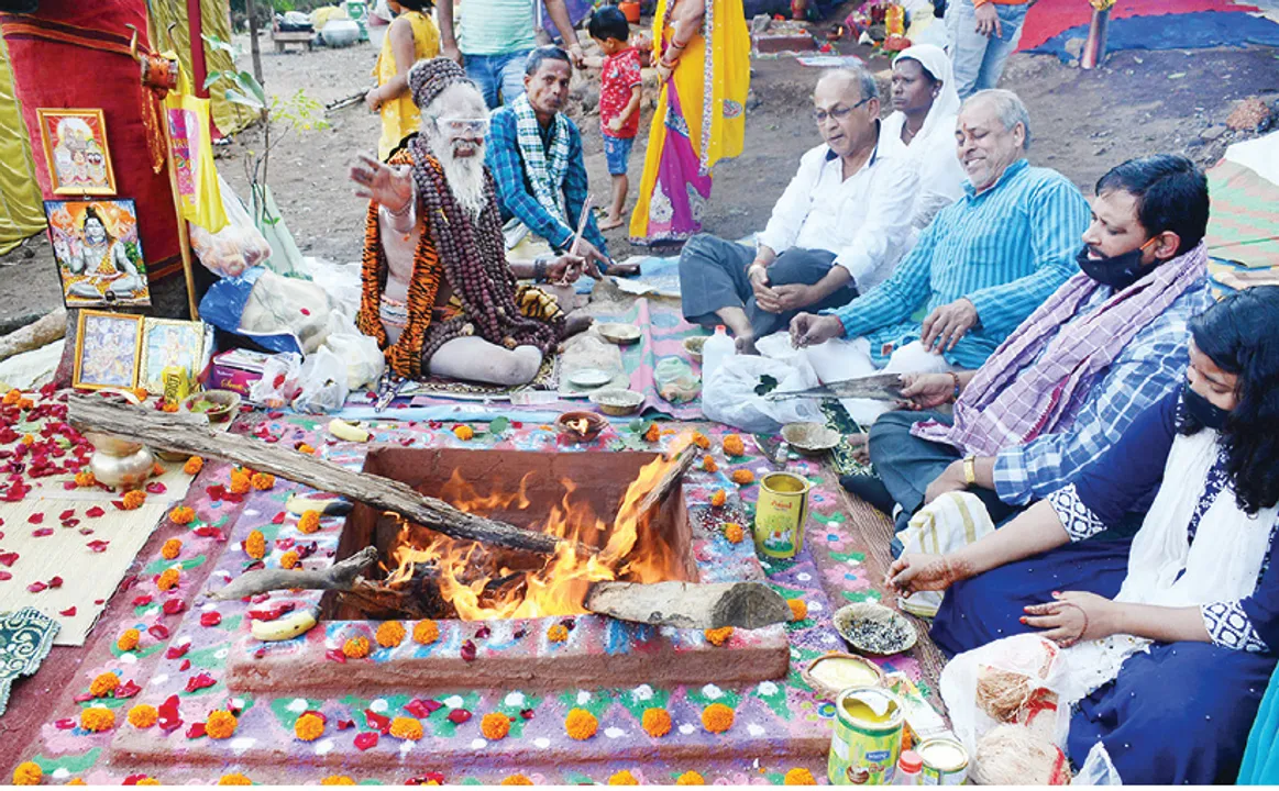  ଆରମ୍ଭ ହେଲା ଖଣ୍ଡଗିରି ମାଘ ମେଳା: ଭିଡ଼ ଜମିଲାନି, ଲାଗି ହେଲା ଖଣ୍ଡଖିରି