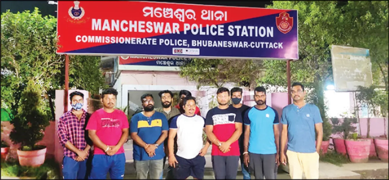  ନିର୍ବାଚନୀ ପରବର୍ତ୍ତୀ ହିଂସା: ଦଳୀୟ ଶିବିରରେ ଭଙ୍ଗାରୁଜା, ଥାନା ଘେରିଲେ ସମର୍ଥକ