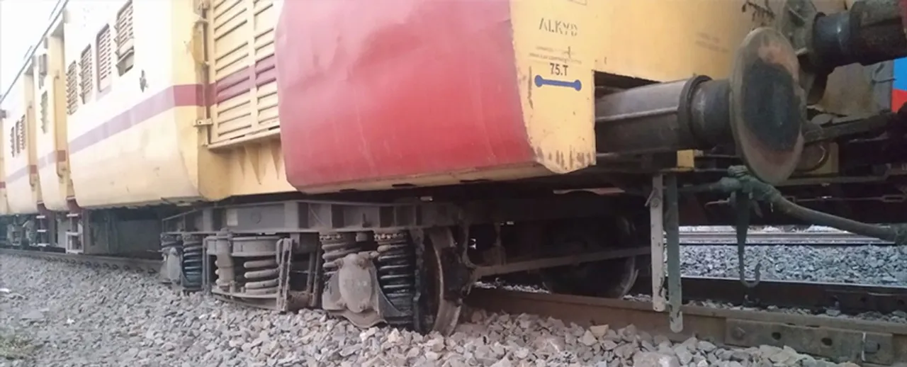  କିଷାନ ସ୍ପେସାଲ୍‌ ଟ୍ରେନ୍‌ ଲାଇନଚ୍ୟୁତ