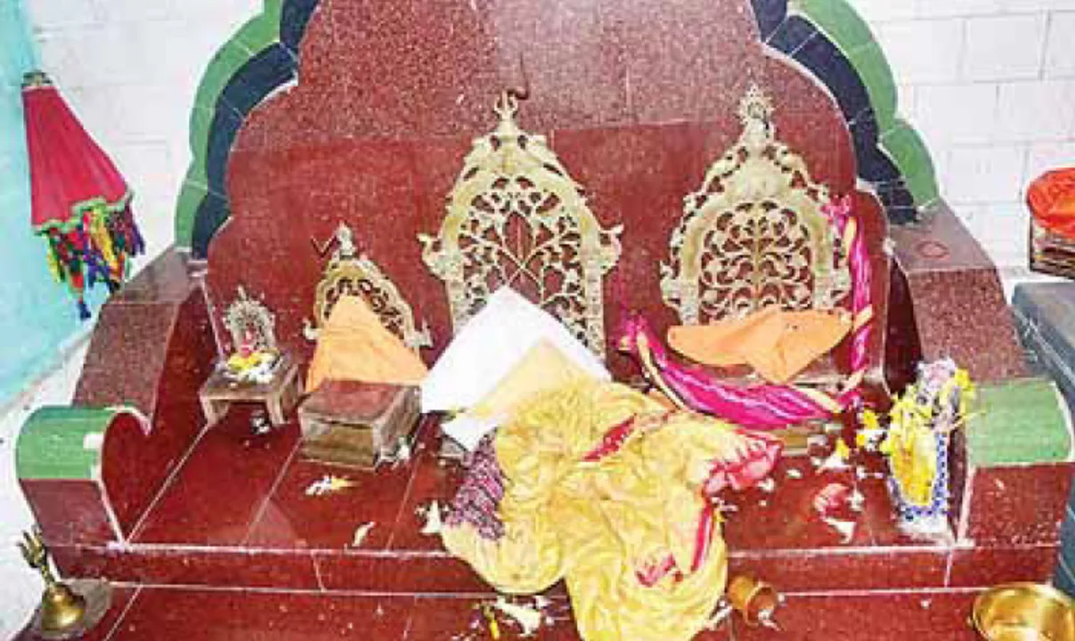  ପୁଣି ମୂର୍ତ୍ତି ଚୋରି: ଦେଢ଼ ଟନ୍‌ ଓଜନର  ୫ଟି ଅଷ୍ଟଧାତୁ ମୂର୍ତ୍ତି ନେଇଗଲେ
