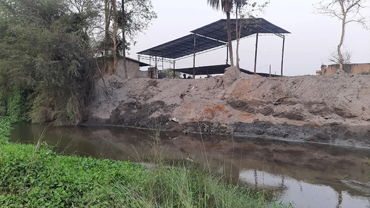  ବେଆଇନ୍‌ ଇଟା ଫ୍ୟାକ୍ଟ୍ରି: କାର୍ଯ୍ୟାନୁଷ୍ଠାନ୍‌ ଶୂନ୍‌, ମାଲିକ ବେଫିକର୍‌