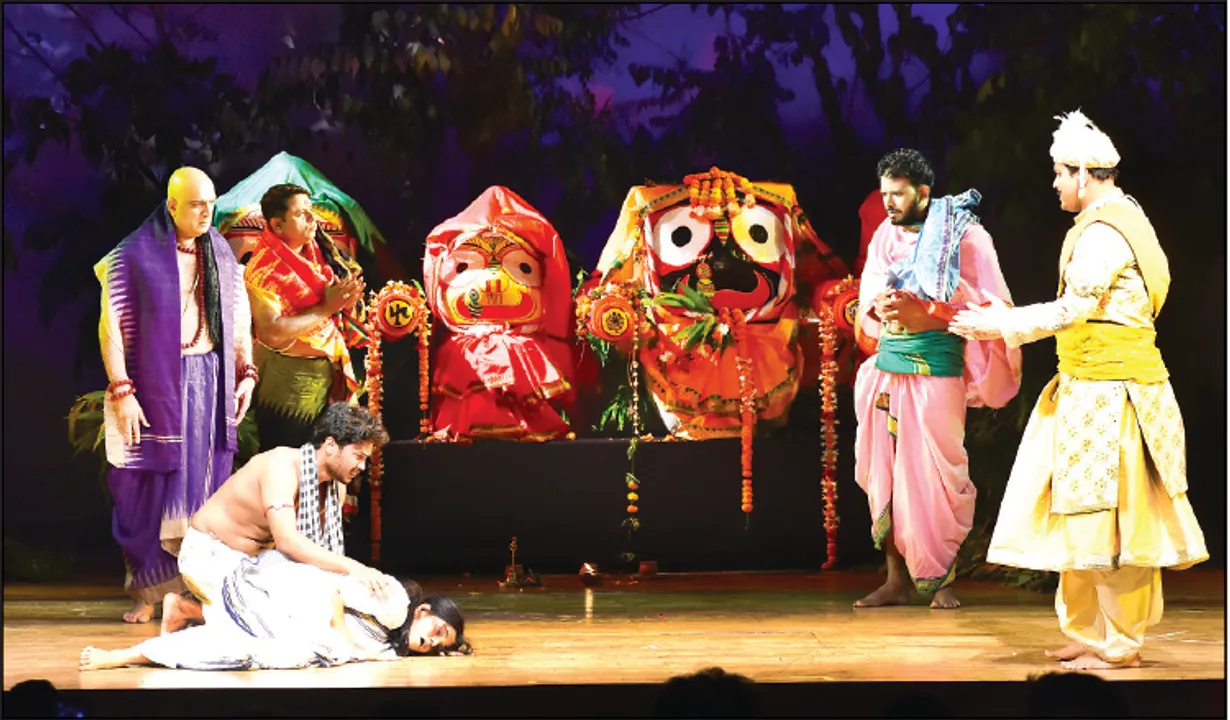  ଶିହରଣ ଖେଳାଇଲା ‘ଆହେ ନୀଳଶଇଳ’ : ଗଜପତି ରାମଚନ୍ଦ୍ର ଦେବଙ୍କ ଅମର ଗାଥା, ଜଗନ୍ନାଥଙ୍କ ପାଇଁ କରିଥିଲେ ଧର୍ମ ତ୍ୟାଗ