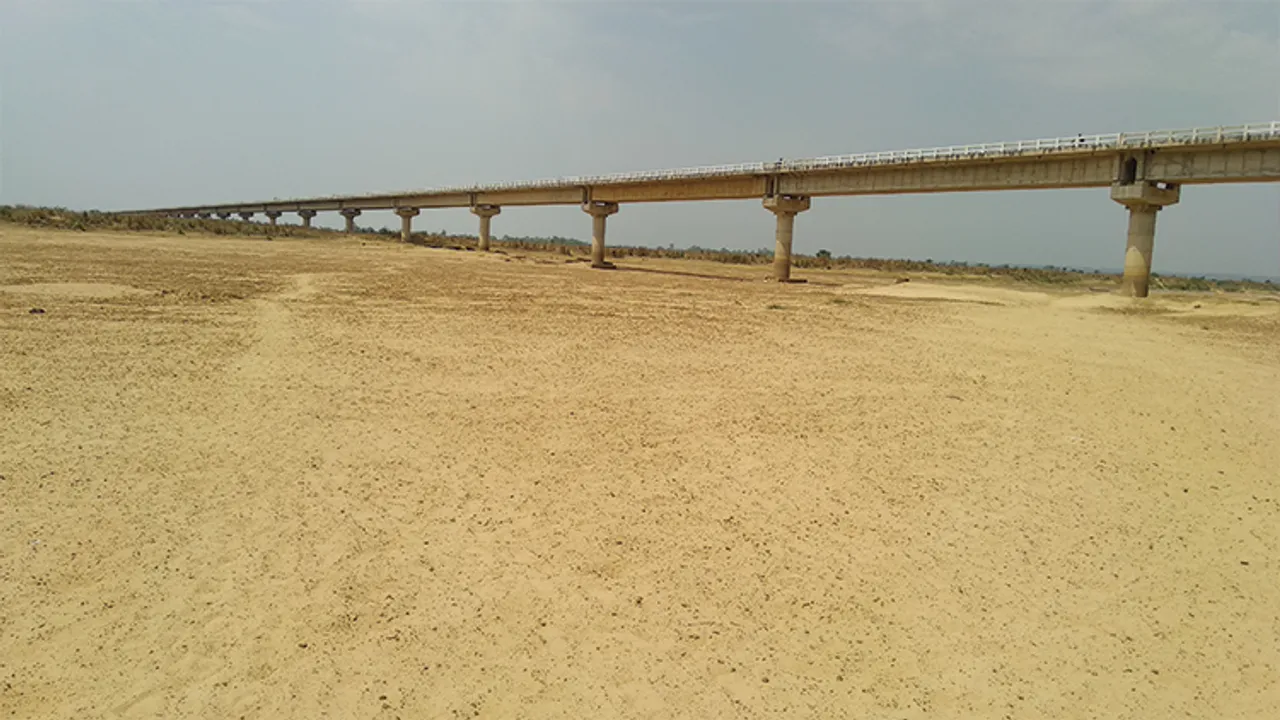  ସୁଖାସୋଡ଼ାରେ ଶୁଖିଲା ମହାନଦୀ, ଜଳକଷ୍ଟ ଅସହ୍ୟ