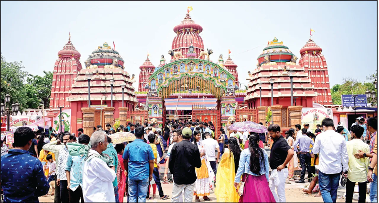  ଭକ୍ତ-ଭଗବାନ ଏକାକାର: ରାମ ନାମରେ କମ୍ପିଲା ରାଜଧାନୀ