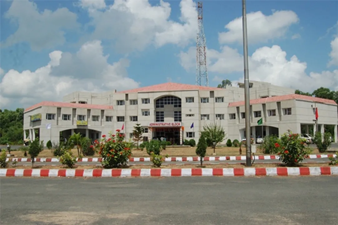  Shiksha.com 