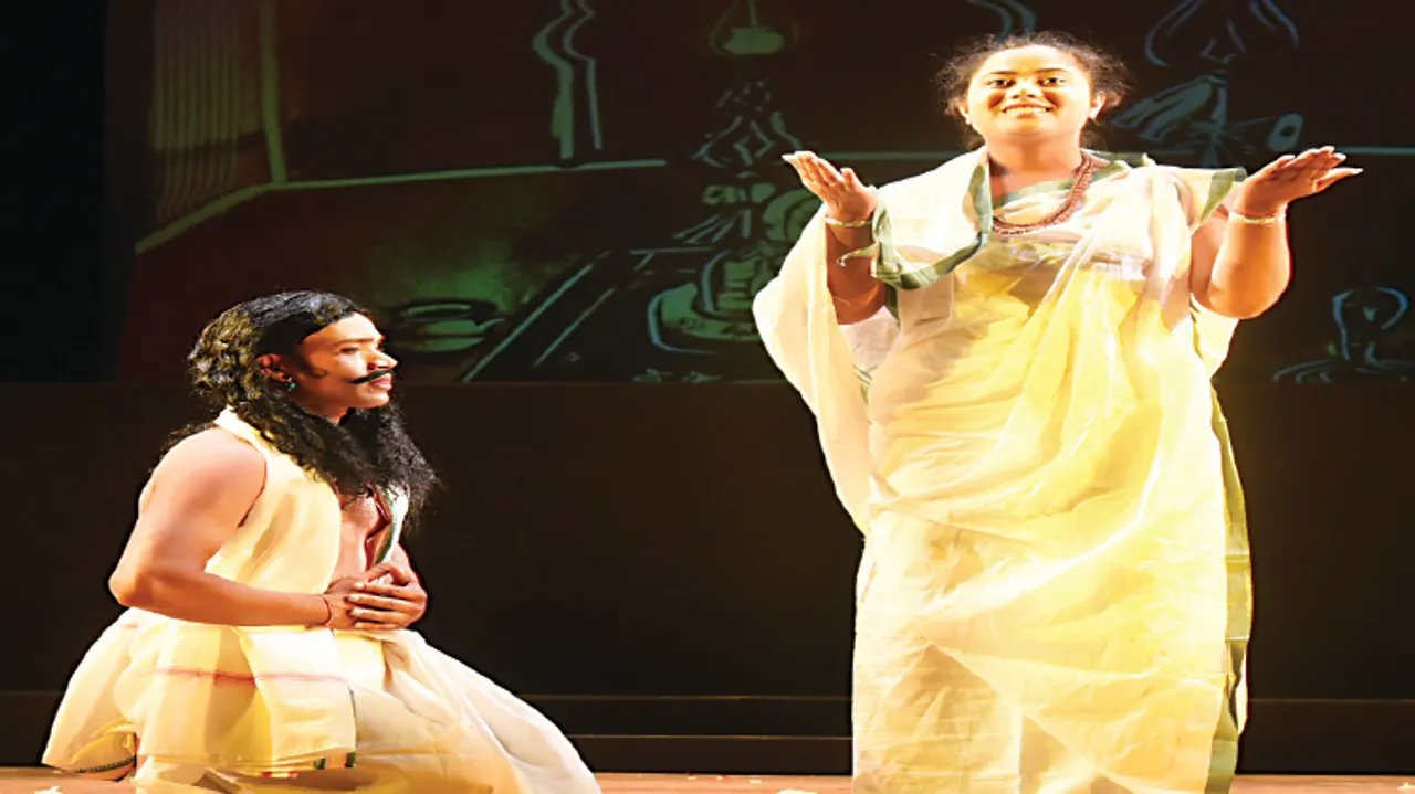  ଶେଷ ହେଲା ନାଟକ ଉତ୍ସବ: ‘କବି ସମ୍ରାଟ’ରେ ଉପେନ୍ଦ୍ର ଭଞ୍ଜଙ୍କ କଥା ଓ ବ୍ୟଥା
