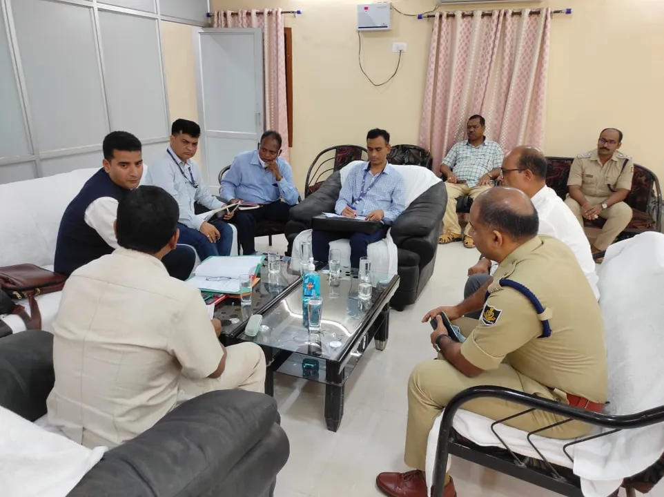  ଜୟପୁର ଏୟାରଷ୍ଟ୍ରିପ ସୁରକ୍ଷା ଯାଞ୍ଚ କଲେ ୫ ଜଣିଆ ବିକାଶ ଟିମ୍