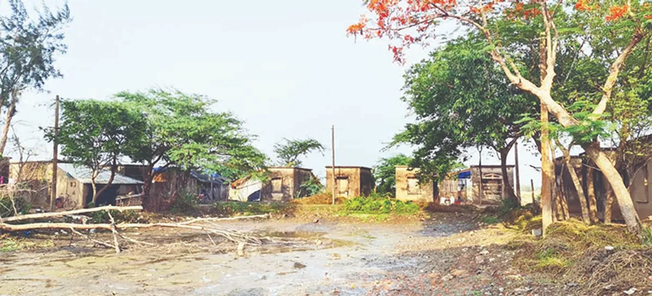  ଅସୁରକ୍ଷିତ ଆବାସ ଗୃହରେ ୪୨ ପରିବାର