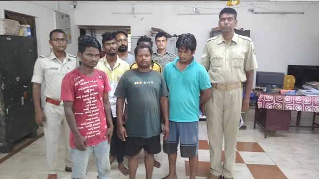  ଟ୍ରକରୁ ଡକାୟତି ଉଦ୍ୟମ, ୬ ଗିରଫ