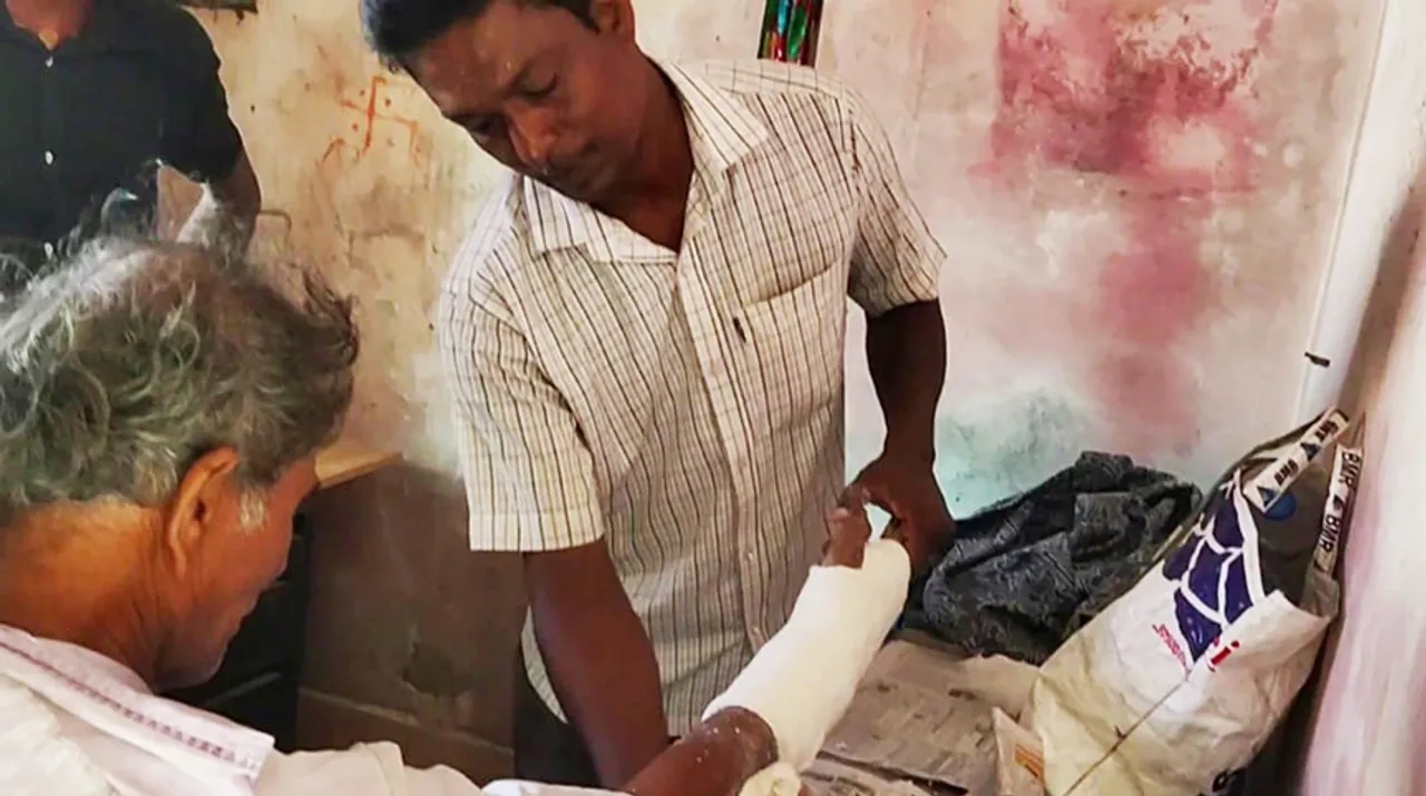  ଚାନ୍ଦବାଲି ଗୋଷ୍ଠୀ ସ୍ୱାସ୍ଥ୍ୟକେନ୍ଦ୍ର‌ରେ ଅବ୍ୟବସ୍ଥା: ସୁଇପର କରୁଛନ୍ତି ହାଡ଼ଭଙ୍ଗା ଚିକିତ୍ସା!
