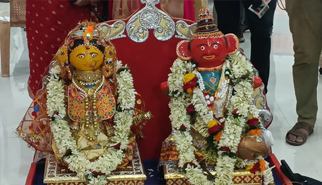  ଜଉକଣ୍ଢେଇ ବାହାଘରର ତୃତୀୟ ସନ୍ଧ୍ୟା: ବୋହୂ ପଦ୍ମାବତୀଙ୍କୁ ଶାଶୂଘରେ ଭବ୍ୟ ସ୍ୱାଗତ