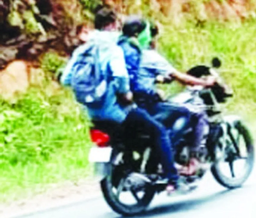  ଦ୍ୱାରଶୁଣୀ ଘାଟିରେ ବନ୍ଧୁକ ଦେଖାଇ ଲୁଟ୍‌