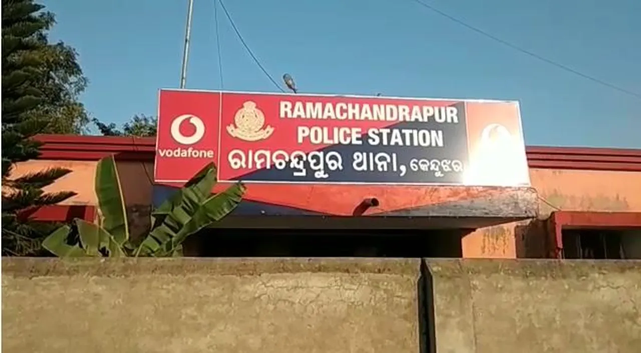  ପୂର୍ବ ଶତ୍ରୁତାକୁ କେନ୍ଦ୍ର କରି ଯୁବକଙ୍କୁ ସଂଘବଦ୍ଧ ଆକ୍ରମଣ, ଗୁରୁତର ଅବସ୍ଥାରେ କଟକ ସ୍ଥାନାନ୍ତର