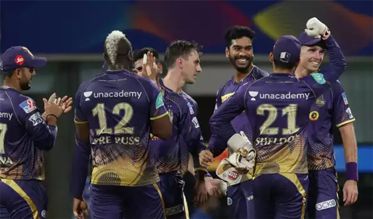  https://www.cricbuzz.com/ 