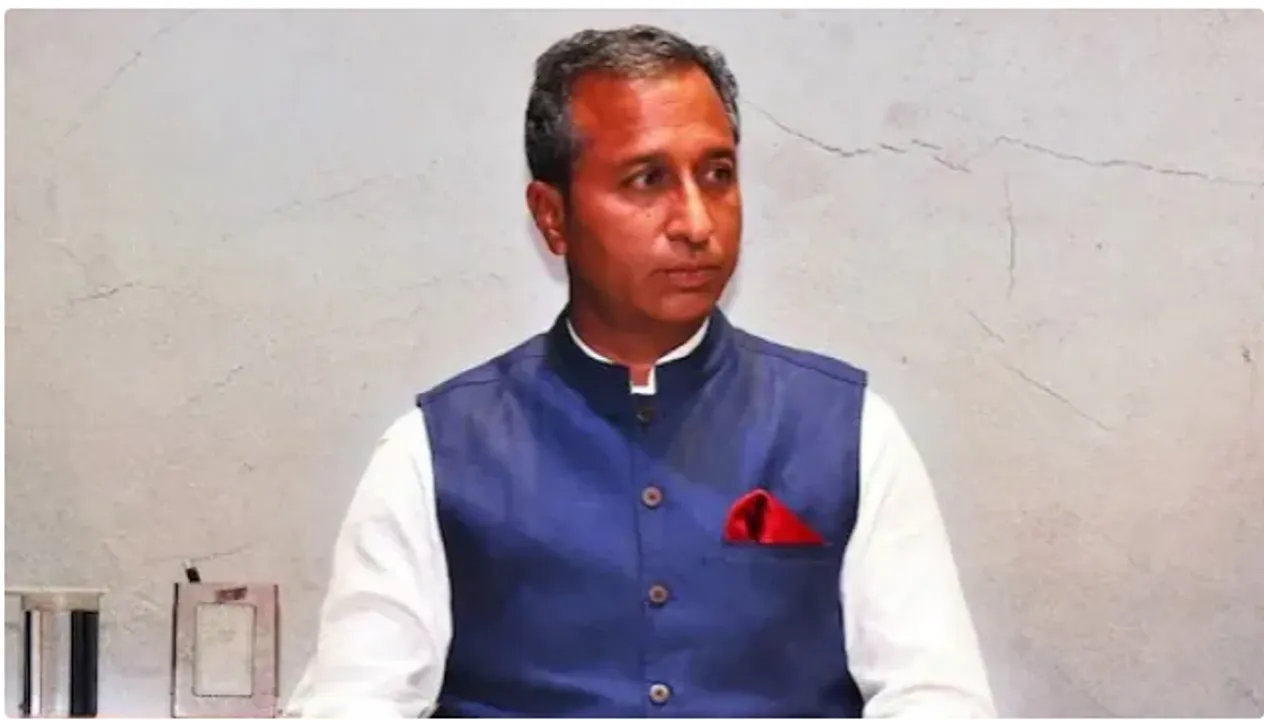  ମନ୍ତ୍ରୀଙ୍କ ପରେ ଏବେ ଅଫିସରଙ୍କ ପାଳି: ମନ୍ତ୍ରୀ ଗିରଫ ହେବା ପରେ ଓଏସଡିଙ୍କୁ ଧରିଲା ପଞ୍ଜାବ ପୁଲିସ