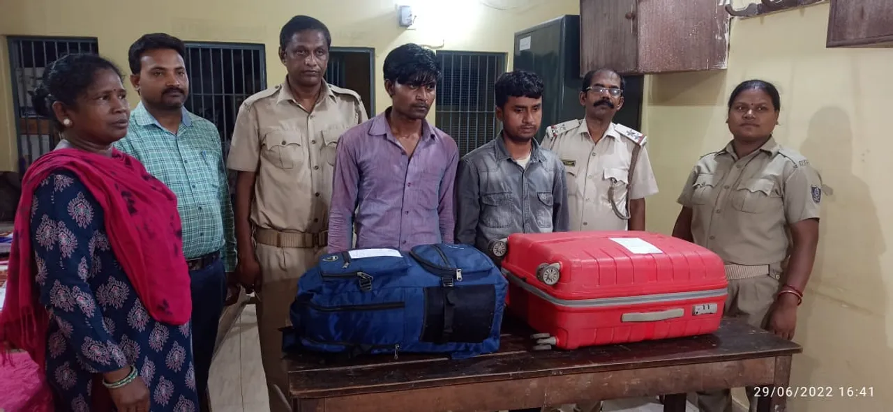  ୨୮ କେଜି ୪ ଶହ ଗ୍ରାମ ଗଞ୍ଜେଇ ଜବତ, ବିହାରର ଦୁଇ ବେପାରୀ ଗିରଫ