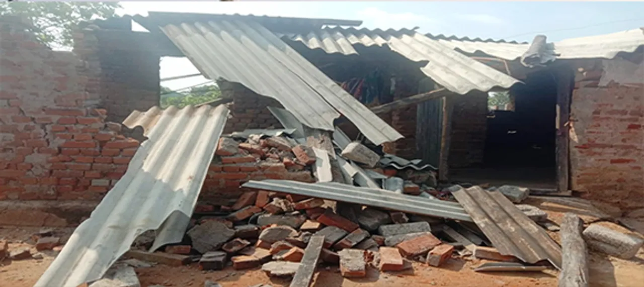  ତୋଲକୋଇରେ ଥମୁନି ହାତୀ ଉପଦ୍ରବ:  ୫ ଘର ଭାଙ୍ଗିଲେ