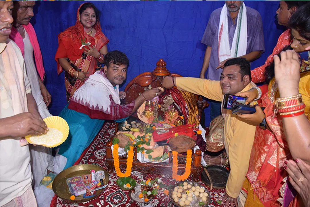  ଶୀତଳଷଷ୍ଠୀ ପାଇଁ ଉତ୍ସବମୁଖର ସମ୍ବଲପୁର, ବରବେଶରେ ମହାଦେବ