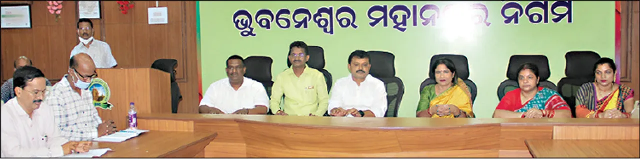  ଆରମ୍ଭ ହେଲା ଷ୍ଟାଣ୍ଡିଂ କମିଟି ବୈଠକ: ସଂଶୋଧିତ ଆ‌ଇନକୁ ନେଇ ଅସନ୍ତୋଷ