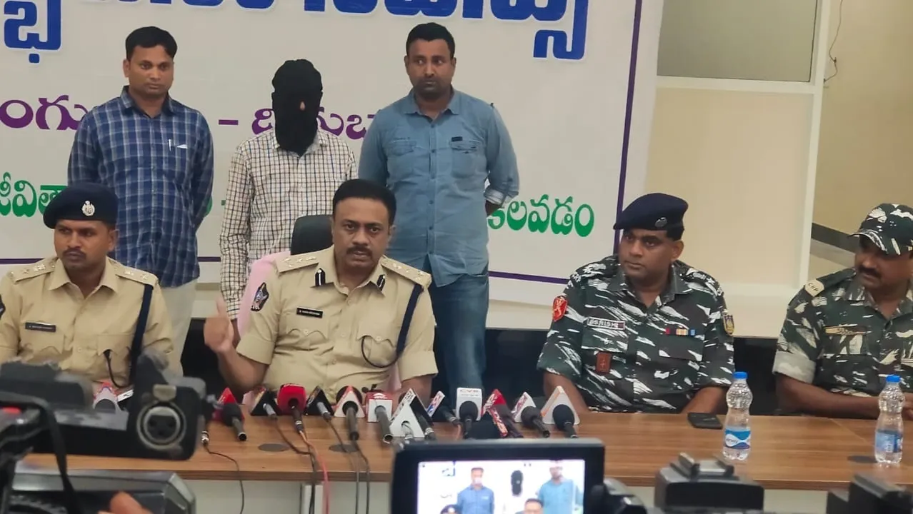  ଦୁର୍ଦ୍ଦାନ୍ତ ମାଓବାଦୀ ଅଶୋକ ଗିରଫ, ୩୯ ଲକ୍ଷ ଟଙ୍କା ସହ ଲ୍ୟାଣ୍ଡମାଇନ ଜବତ