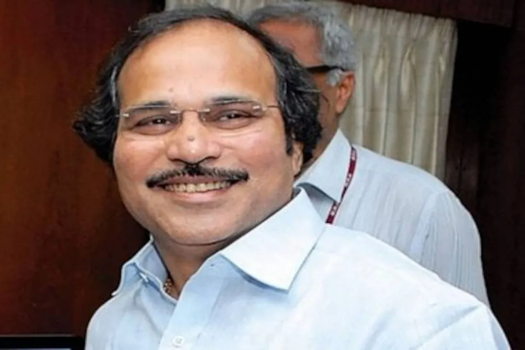  Firstpost 