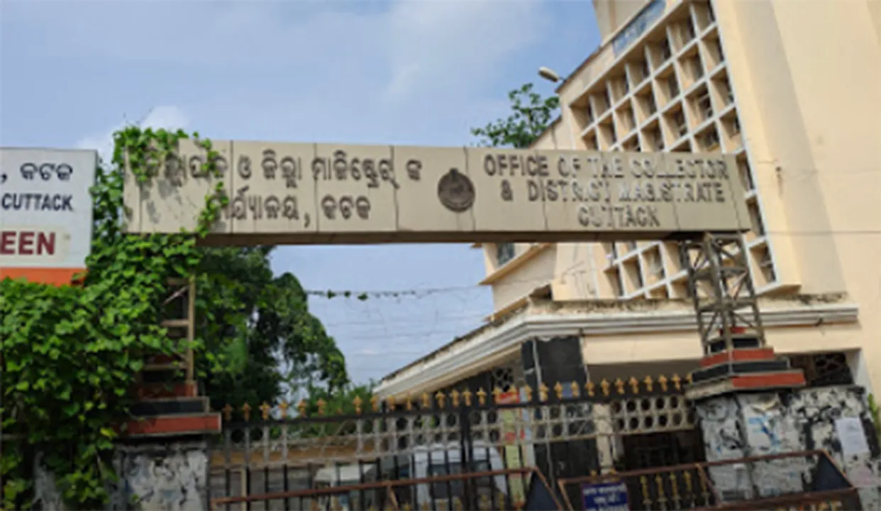  କଟକ ଜିଲ୍ଲାପାଳଙ୍କ ନାମରେ ଫେକ୍‌ ଆକାଉଣ୍ଟ: ସାଇବର ଥାନାରେ ଏତଲା