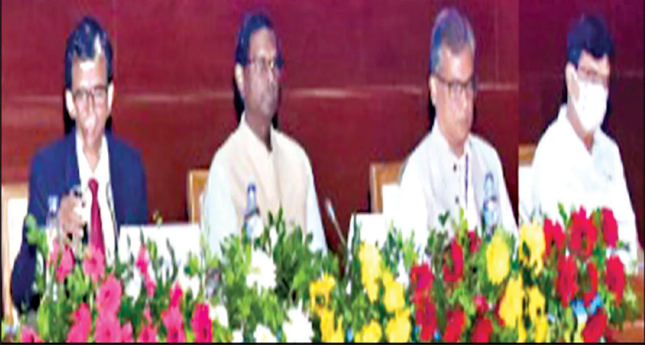  ବ୍ୟାଙ୍କଙ୍କୁ କହିଲେ ଅର୍ଥମନ୍ତ୍ରୀ: ୬୦% ପଞ୍ଚାୟତରେ ନାହିଁ ସ୍ଥାୟୀ ବ୍ୟାଙ୍କ ଶାଖା