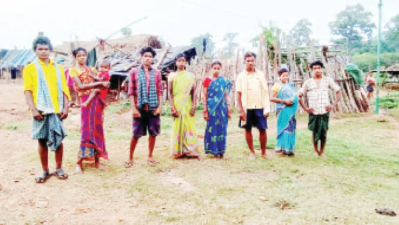  ବାଲ୍ୟ ବିବାହ ପରେ ଭାରି ପଡ଼ିଛି ପରିବାର ଚିନ୍ତା: ରାସନ ମାଗୁଛନ୍ତି ୪ ନୂଆ ଜୁଆଙ୍ଗ ପରିବାର