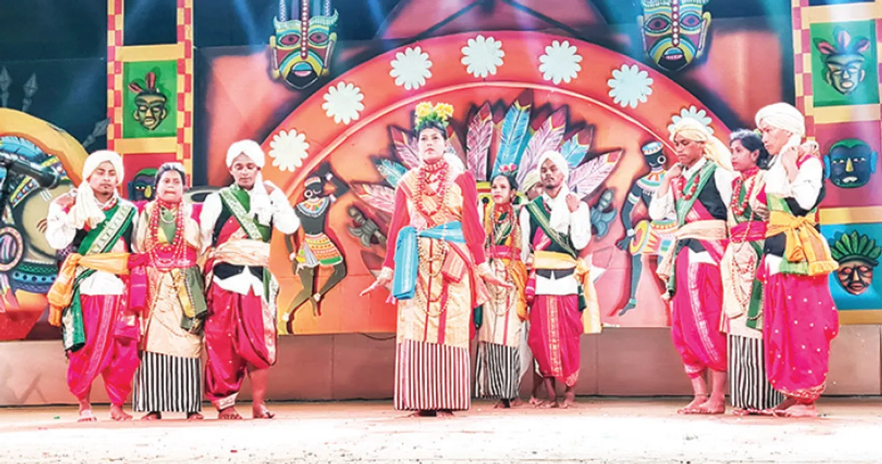 ଜାତୀୟ ଲୋକକଳା ମହୋତ୍ସବ: ମନମୋହିଲା ଯୋଡ଼ିଶଙ୍ଖ, ବିହୁ