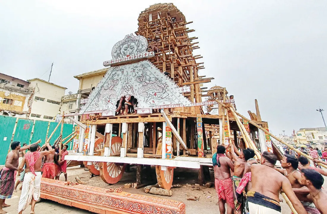  ରଥଖଳା ହାଲଚାଲ: ତିନି ରଥରେ ଲାଗିଲା ଦୁଆର ବେଢ଼ା