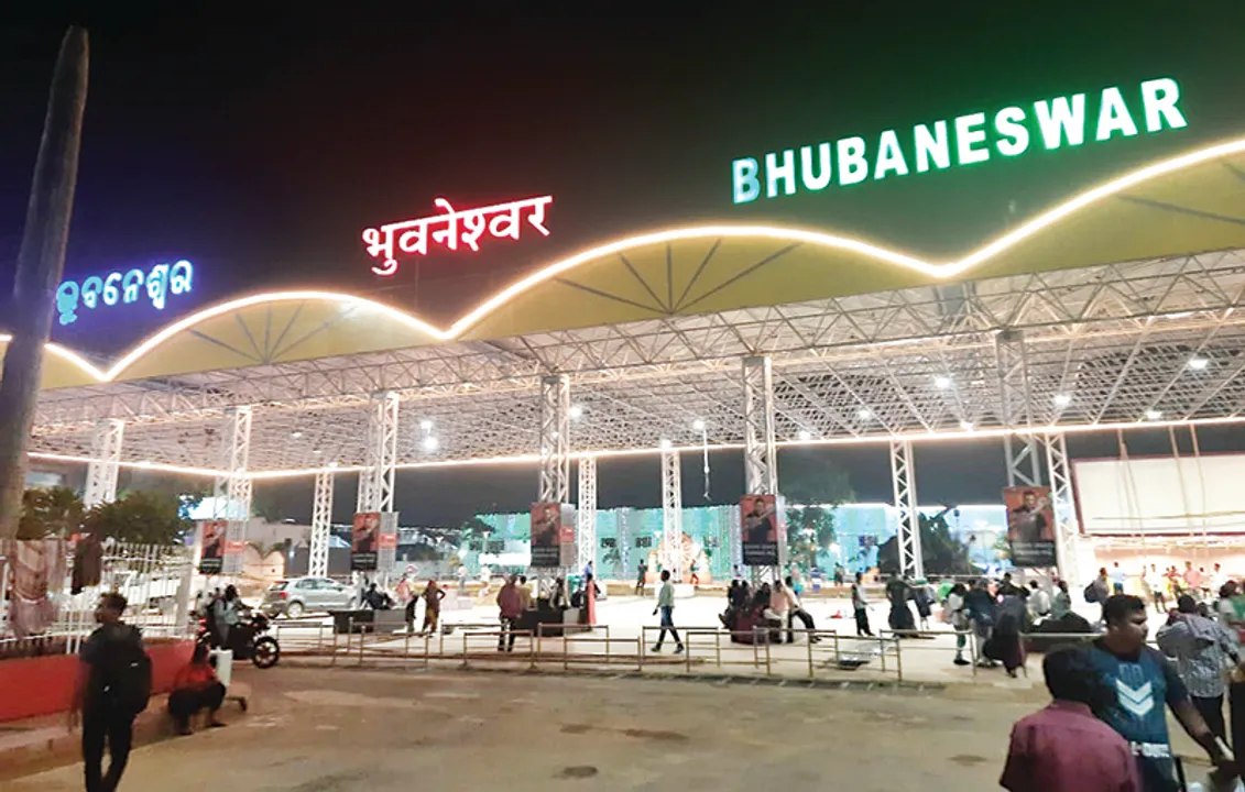  ଭୁବନେଶ୍ବର ରେଳ ‌ଷ୍ଟେସନ ପୁନଃଉନ୍ନତୀକରଣ ଯୋଜନା: ବିଡିଏ ଜାଣିନି, ଟେଣ୍ଡର ଡାକିଲା ପୂର୍ବତଟ ରେଳପଥ