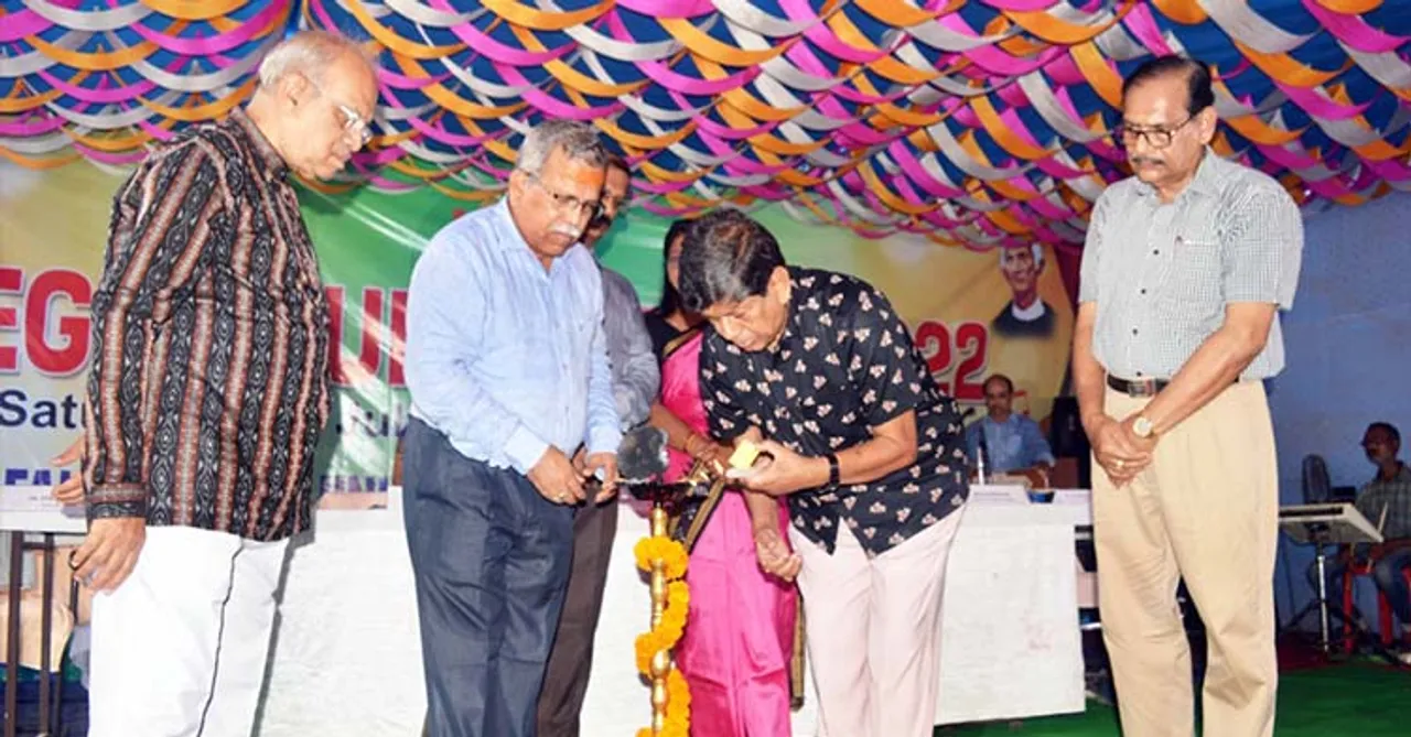 ପୁରାତନ ବିଦ୍ୟାର୍ଥୀମାନେ ଫକୀରମୋହନଙ୍କୁ ପ୍ରତିଦ୍ବନ୍ଦ୍ବୀ ଭାବନ୍ତୁ: ସୌମ୍ୟରଞ୍ଜନ